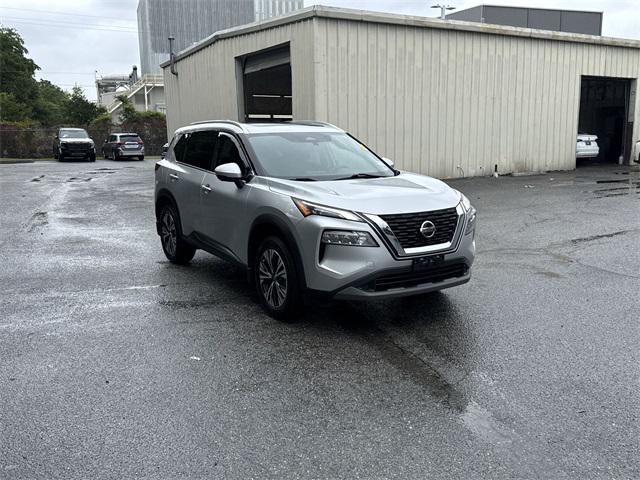 2021 Nissan Rogue SV FWD
