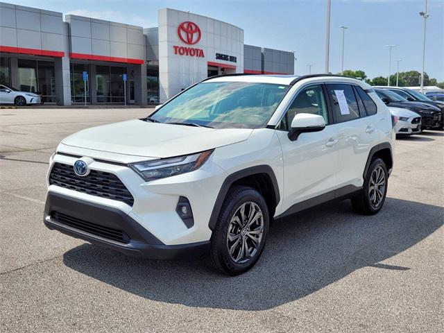 2022 Toyota RAV4 Hybrid XLE Premium