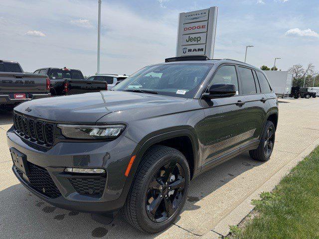 2025 Jeep Grand Cherokee GRAND CHEROKEE LIMITED 4X4