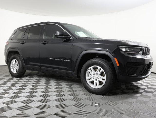 2023 Jeep Grand Cherokee Laredo 4x4