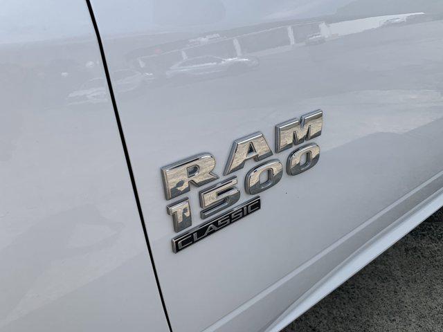 2023 Ram 1500 Classic SLT Crew Cab 4x4 5'7" Box