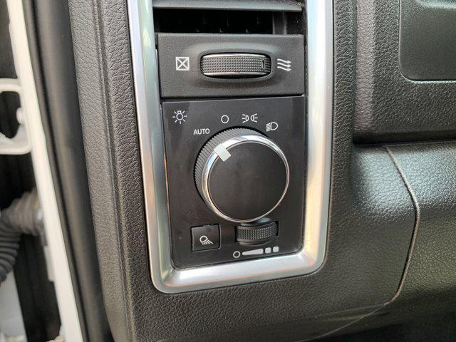 2023 Ram 1500 Classic SLT Crew Cab 4x4 5'7" Box
