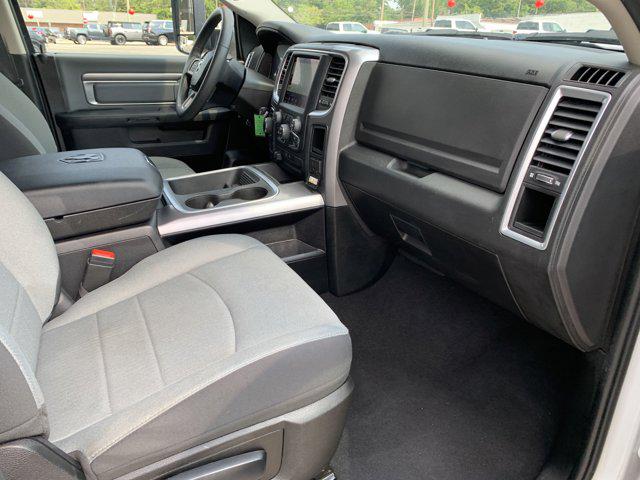 2023 Ram 1500 Classic SLT Crew Cab 4x4 5'7" Box