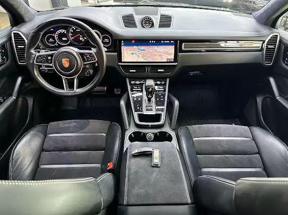 2021 Porsche Cayenne GTS