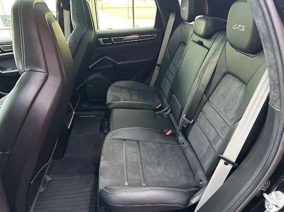 2021 Porsche Cayenne GTS