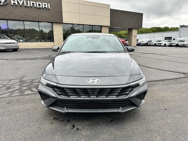 2025 Hyundai Elantra Hybrid SEL Sport