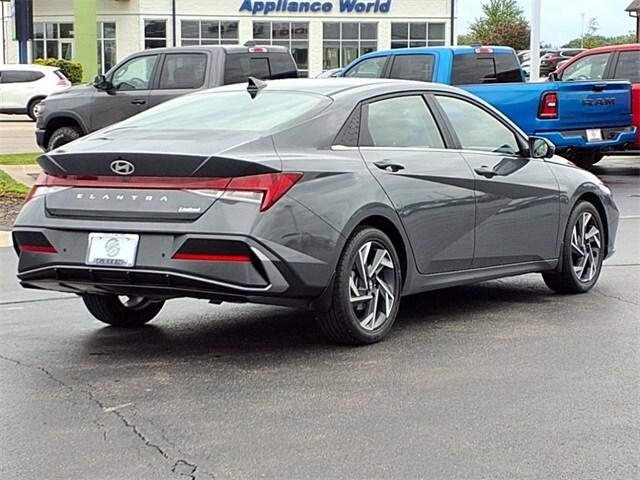 2024 Hyundai Elantra Limited