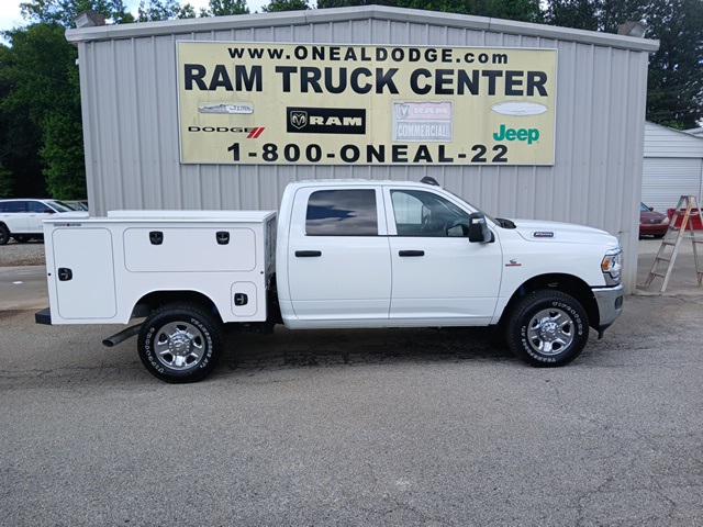 2024 RAM 2500 Tradesman Crew Cab 4x4 64 Box