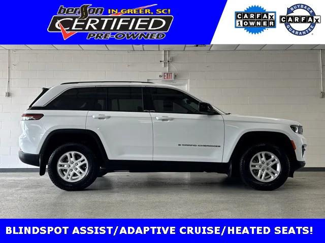 2022 Jeep Grand Cherokee Laredo 4x4