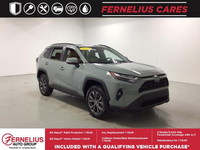 2023 Toyota RAV4 Hybrid XLE Premium