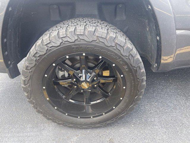 2022 RAM 1500 Laramie Crew Cab 4x4 57 Box