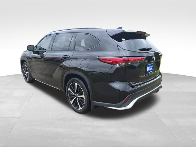 2022 Toyota Highlander XSE