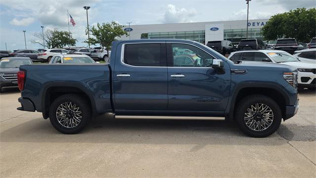 2024 GMC Sierra 1500 4WD Crew Cab Short Box Denali Ultimate 2024 GMC Sierra 1500 4WD Crew Cab Short Box Denali Ultimate