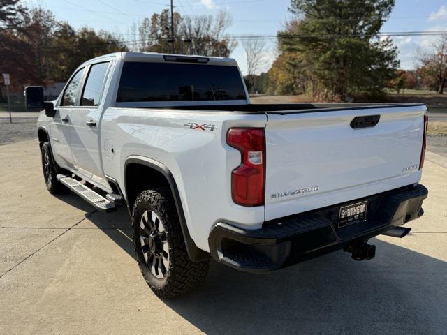 2020 Chevrolet Silverado 2500HD 4WD Crew Cab Standard Bed Custom
