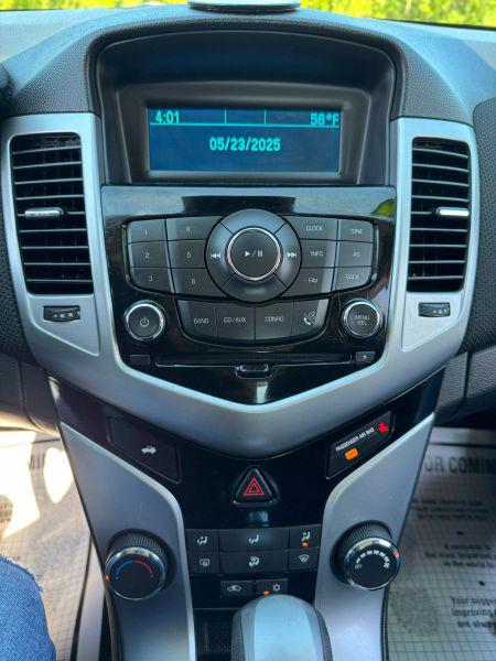 2015 Chevrolet Cruze 1LT Auto