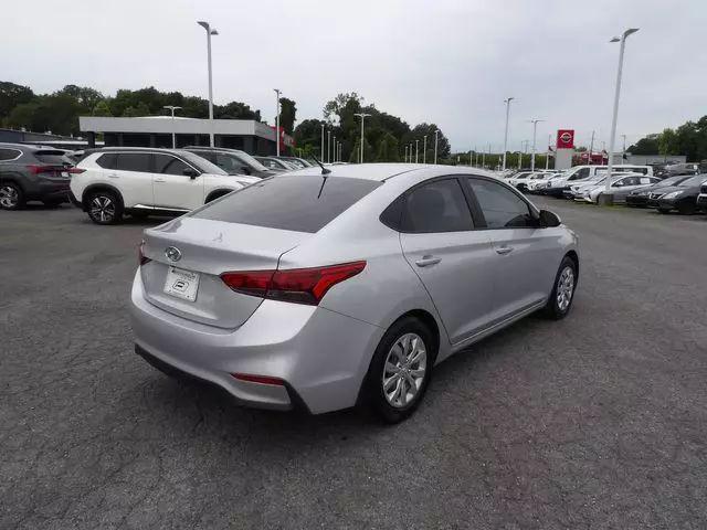 2020 Hyundai Accent SE