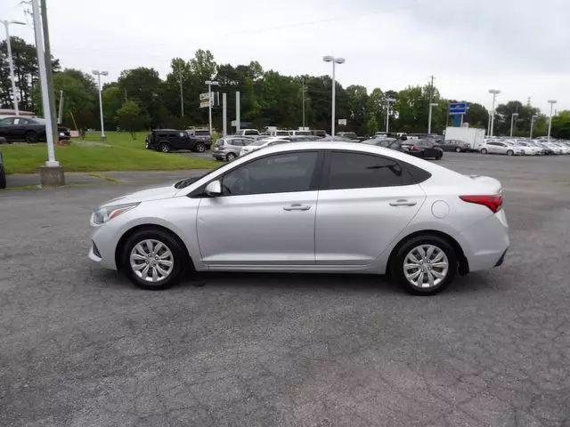 2020 Hyundai Accent SE