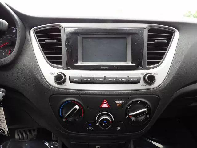 2020 Hyundai Accent SE