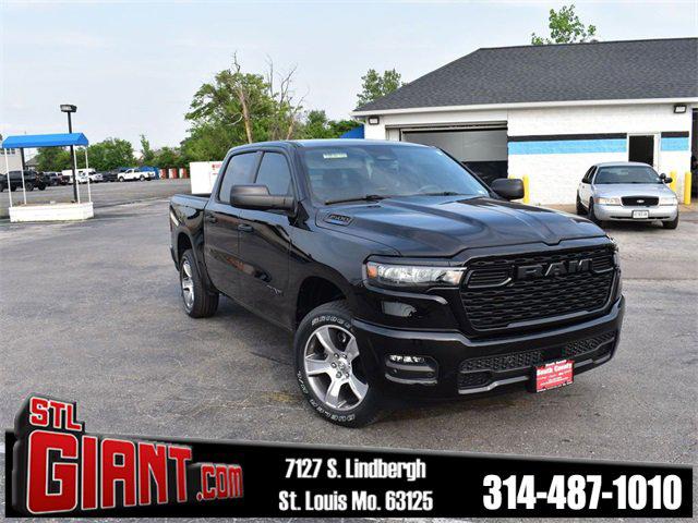 2025 RAM 1500 Tradesman Crew Cab 4x4 57 Box