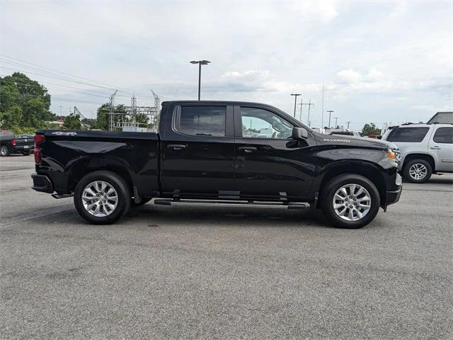 2024 Chevrolet Silverado 1500 4WD Crew Cab Short Bed Custom