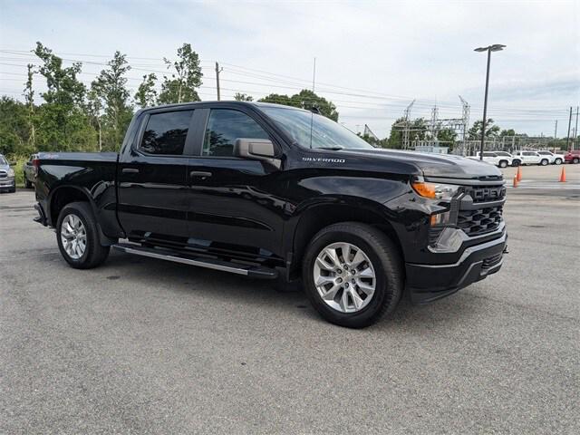 2024 Chevrolet Silverado 1500 4WD Crew Cab Short Bed Custom