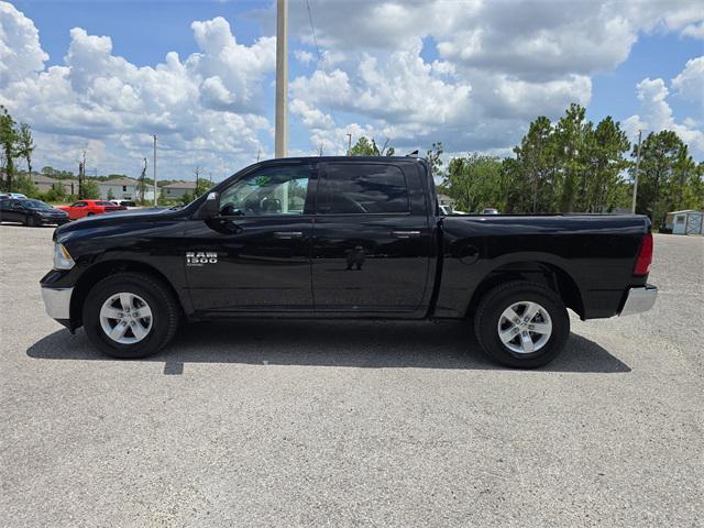 2023 RAM 1500 Classic SLT Crew Cab 4x4 57 Box