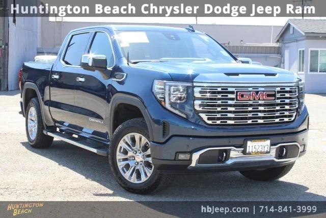 2022 GMC Sierra 1500 4WD Crew Cab Short Box Denali