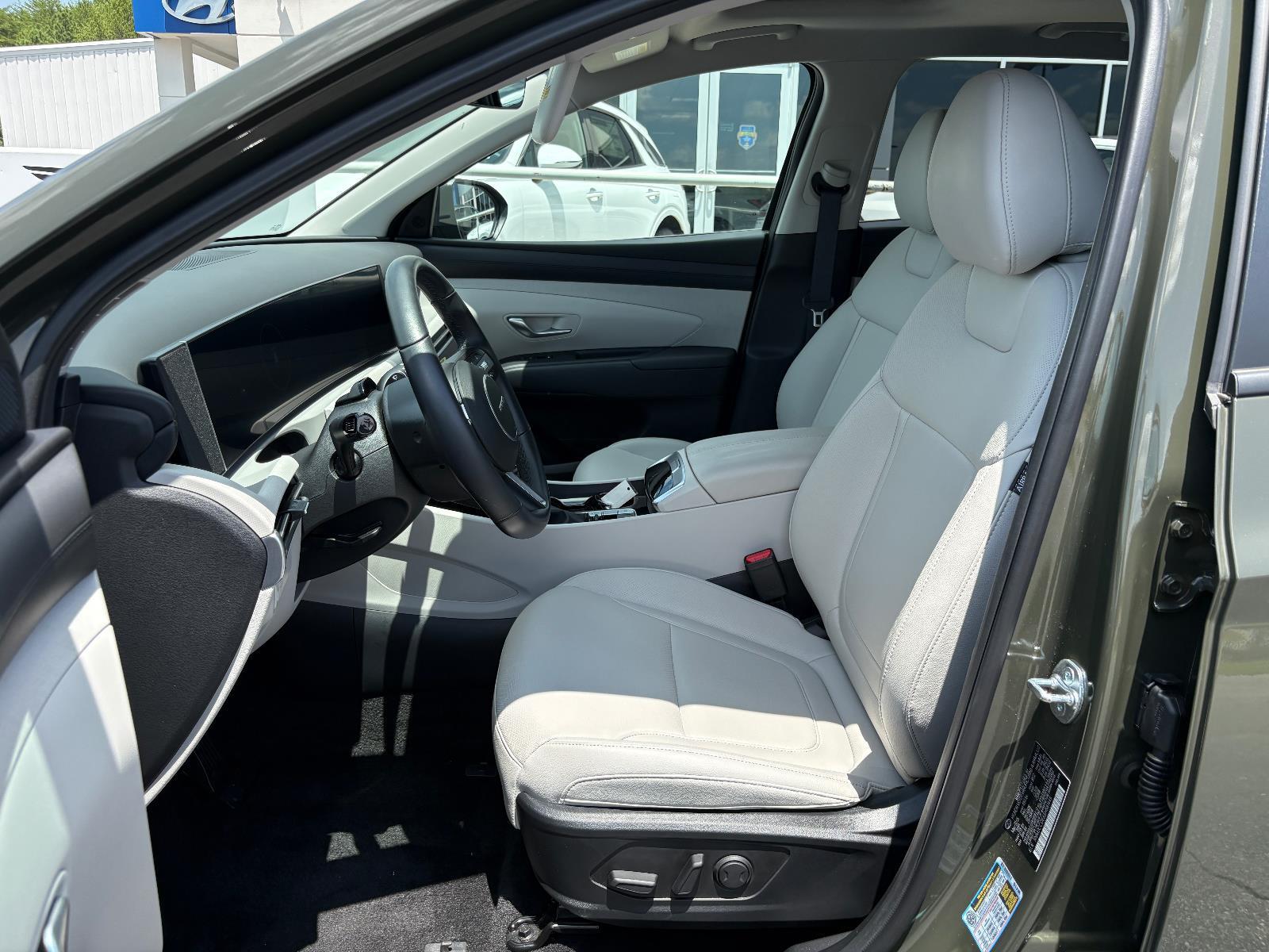 2025 Hyundai Tucson SEL Convenience - Photo 16