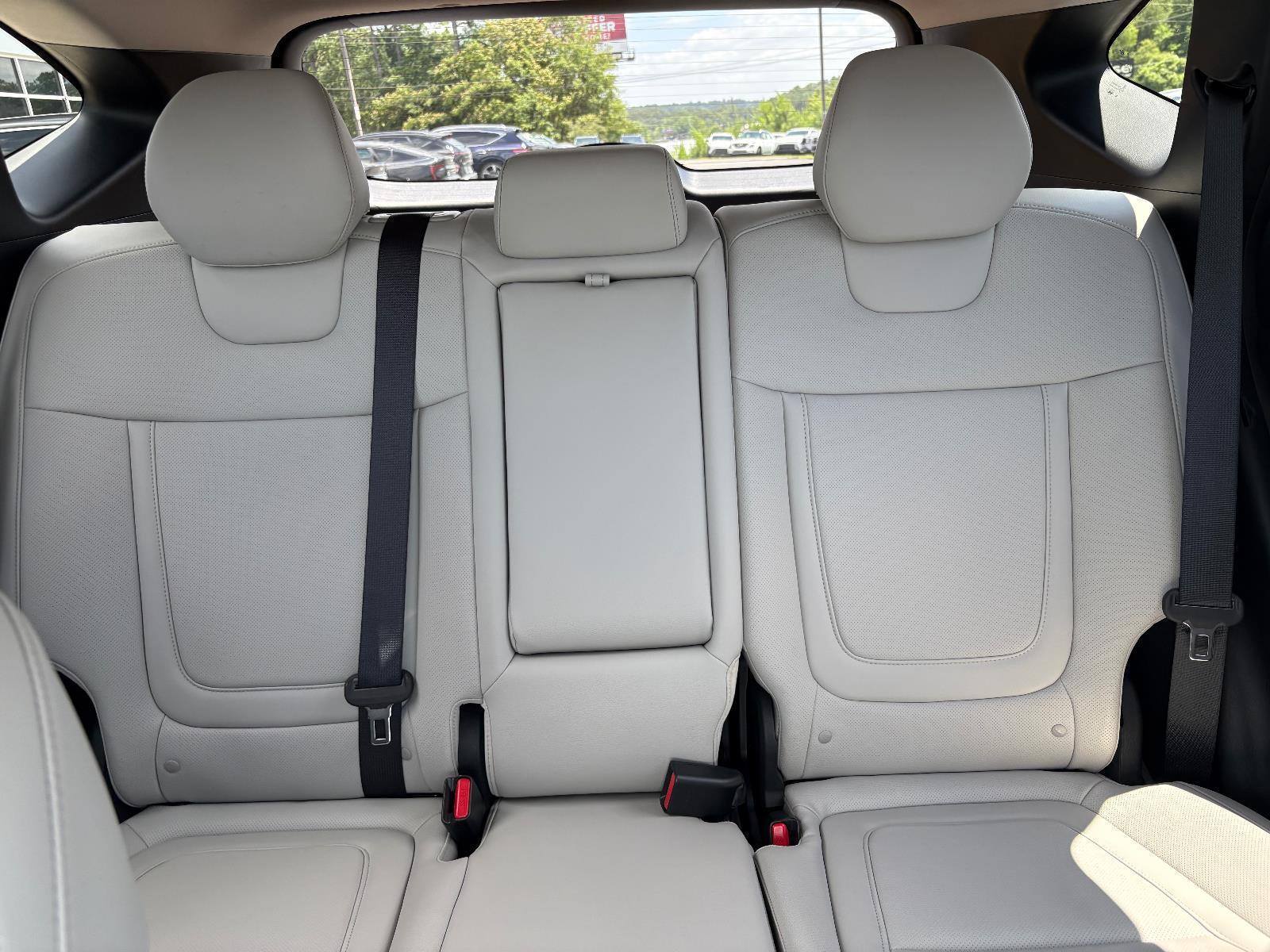 2025 Hyundai Tucson SEL Convenience - Photo 18