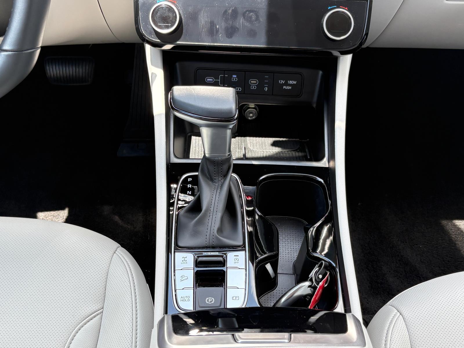 2025 Hyundai Tucson SEL Convenience - Photo 23