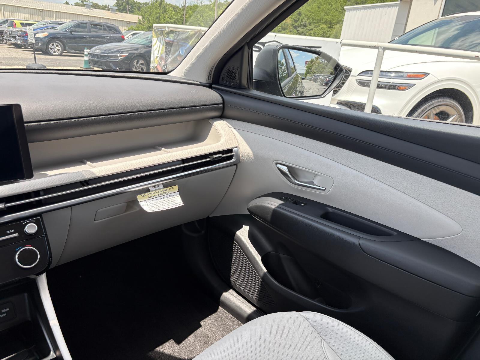 2025 Hyundai Tucson SEL Convenience - Photo 24