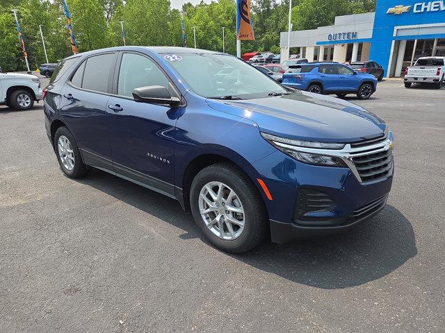 2022 Chevrolet Equinox AWD LS