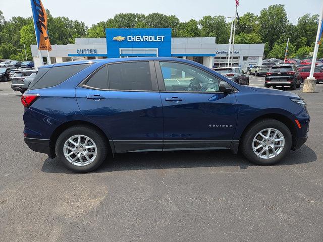 2022 Chevrolet Equinox AWD LS
