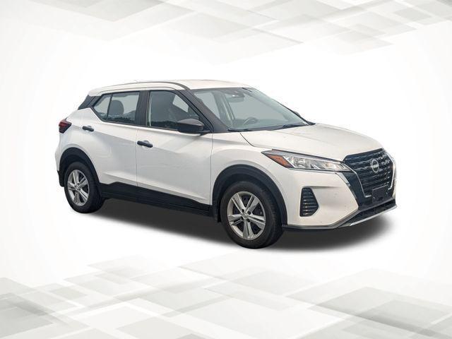 2023 Nissan Kicks S Xtronic CVT