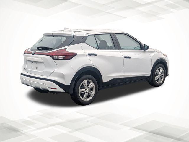 2023 Nissan Kicks S Xtronic CVT