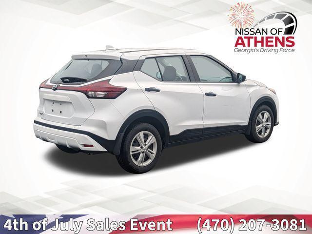 2023 Nissan Kicks S Xtronic CVT