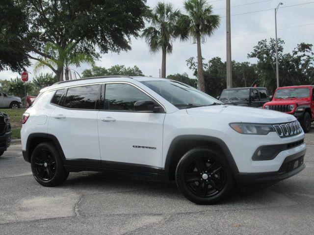 2022 Jeep Compass Latitude FWD
