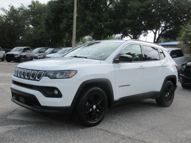 2022 Jeep Compass Latitude FWD