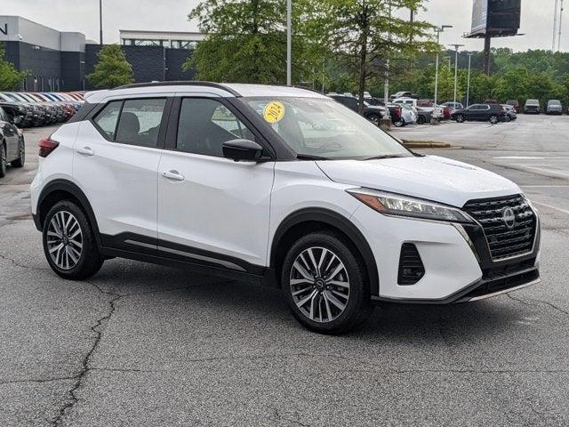 2024 Nissan Kicks SR Xtronic CVT