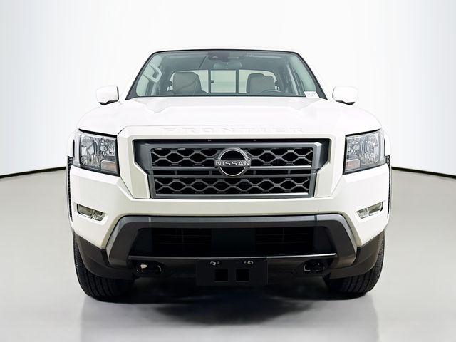 2022 Nissan Frontier Crew Cab SV 4x4