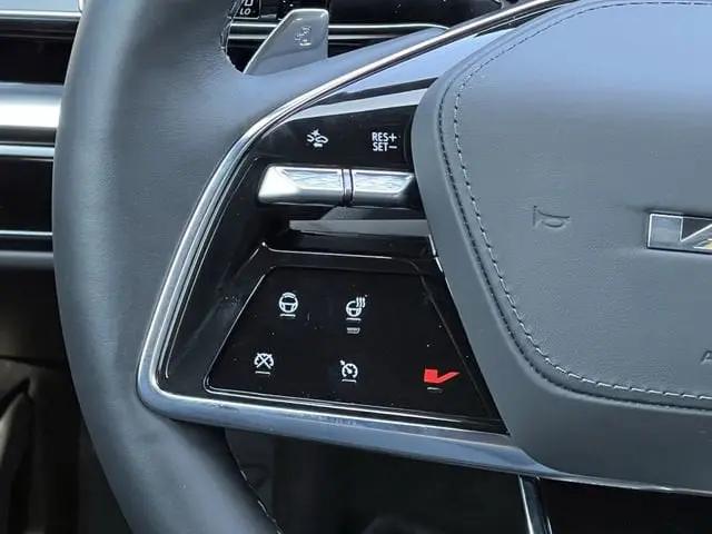 2026 Cadillac iQ V-Series w/1SM