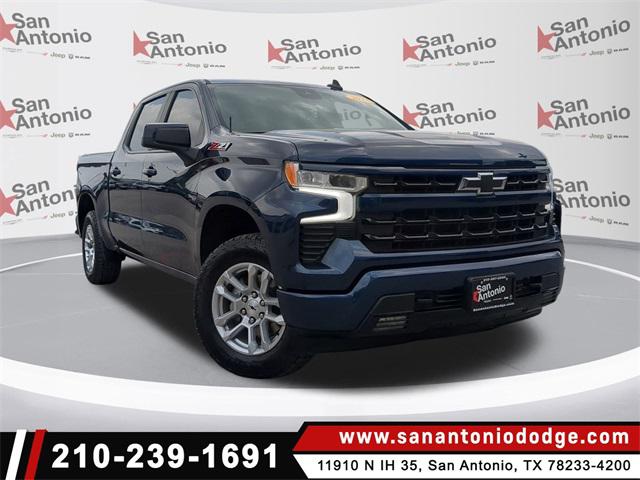 2023 Chevrolet Silverado 1500 4WD Crew Cab Short Bed RST