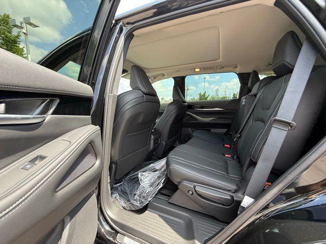2025 INFINITI QX60 PURE