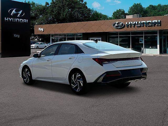 2025 Hyundai Elantra Hybrid Limited