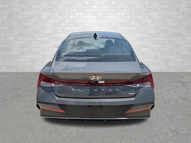 2025 Hyundai Elantra Hybrid Limited