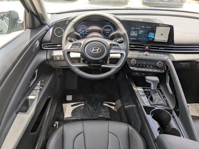 2025 Hyundai Elantra Hybrid Limited