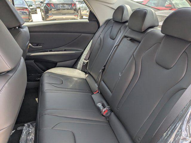 2025 Hyundai Elantra Hybrid Limited