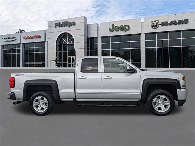 2017 Chevrolet Silverado 1500 2LT