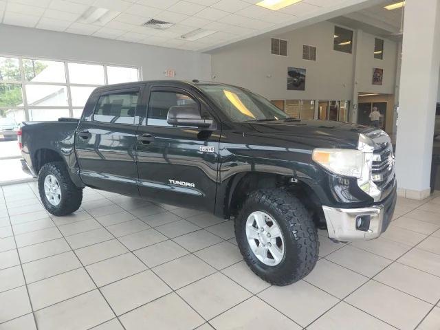 2016 Toyota Tundra SR5 5.7L V8