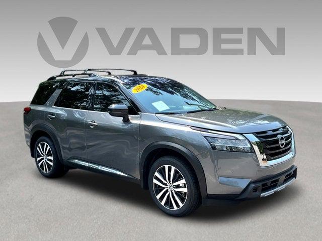 2024 Nissan Pathfinder Platinum FWD